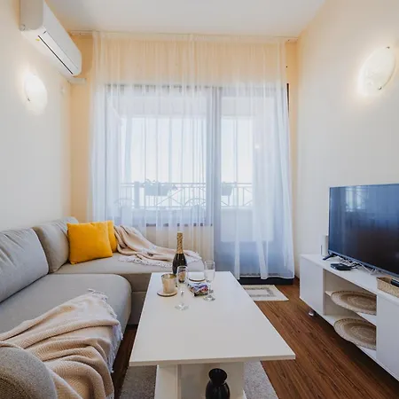 With Panoramic Sea View - Floor Appartamento Golden Sands